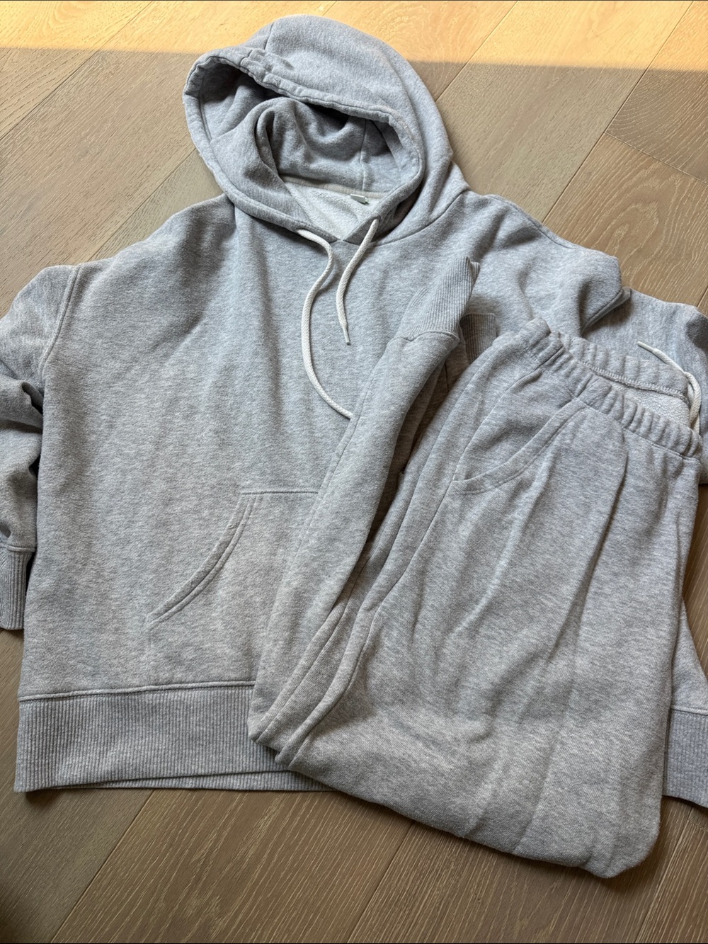 aerie Light Gray Pullover Hoodie & Jogger Set
